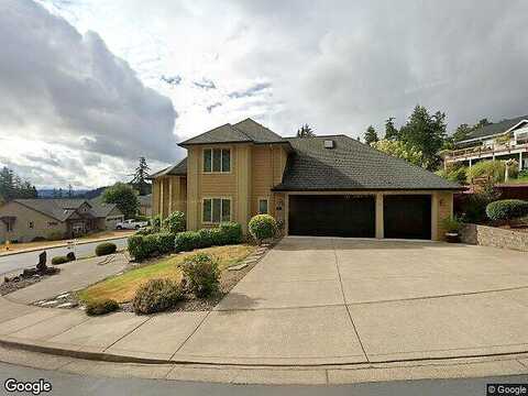 Holly, COTTAGE GROVE, OR 97424