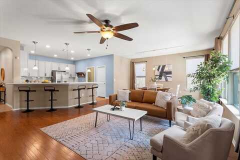Nunsland, AUSTIN, TX 78744