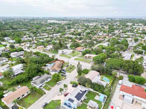 12Th, Lake Worth, FL 33460