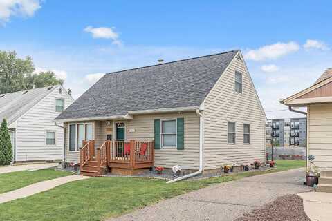 Hall, SAINT PAUL, MN 55118