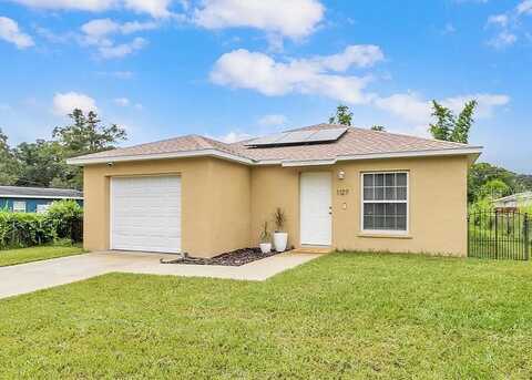 Terry, LAKELAND, FL 33815