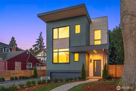 46Th, SEATTLE, WA 98105