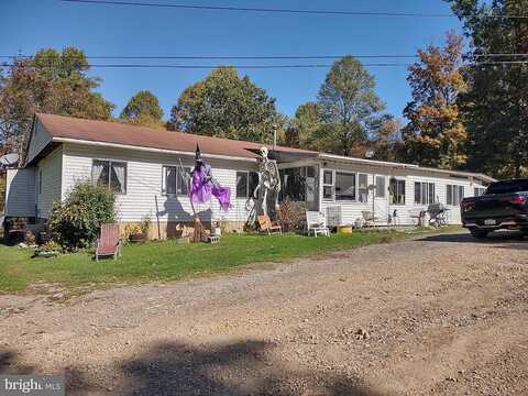 Louks, BEDFORD, PA 15522