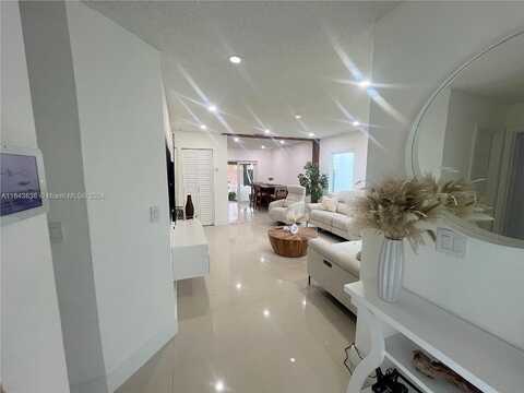 124Th, HOMESTEAD, FL 33032