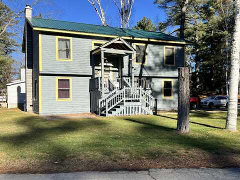 7 Seneca Avenue Avenue, Saranac Lake, NY 12983