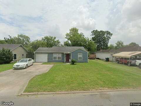 Maddox, BEAUMONT, TX 77705