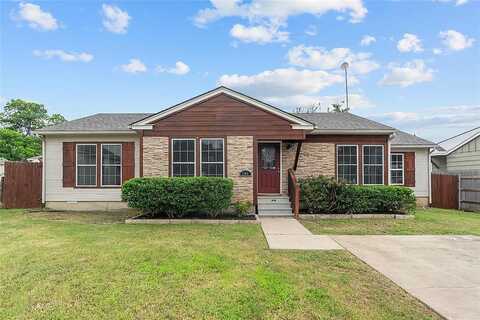 1St, GODLEY, TX 76044