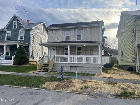 133 E 2nd Street, Williamsburg, PA 16693