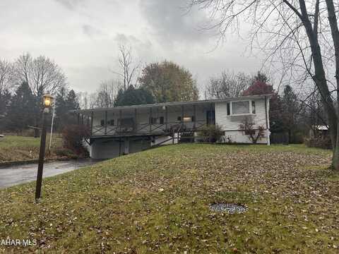 1509 E Hamilton Lane, Altoona, PA 16602