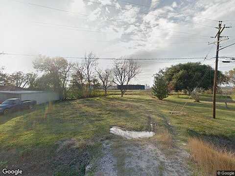 Pine, PORT NECHES, TX 77651