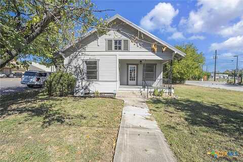 1St, LAMPASAS, TX 76550