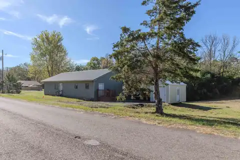 10576 Carter Cove Road, Plainview, AR 72857