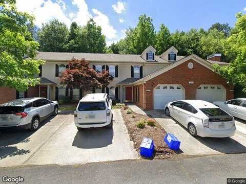 Willow Oak Lane, Dalton, GA 30721