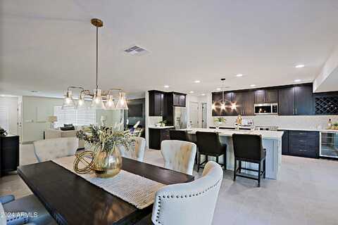 17610 N BUNTLINE Drive, Sun City West, AZ 85375