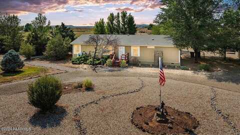 W Quarter Horse Way, Paulden, AZ 86334