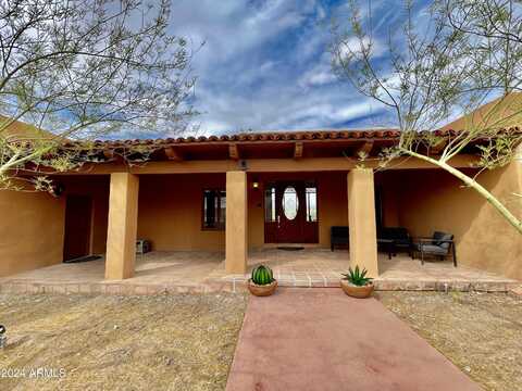 39002 N School House Road, Cave Creek, AZ 85327