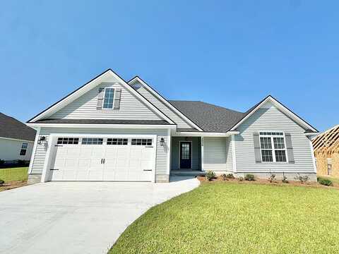 Landings Circle, Hahira, GA 31632