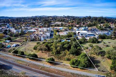 1252 Petaluma Boulevard N, Petaluma, CA 94952