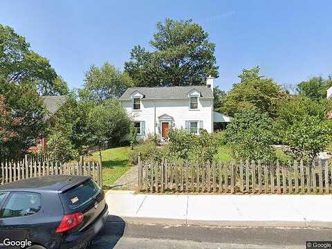 S Piedmont Ave, CHARLOTTESVILLE, VA 22903