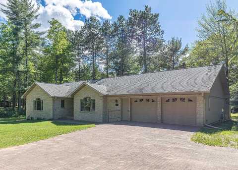 Forest Cr, Woodruff, WI 54568