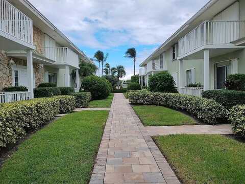 Old Ocean Boulevard, Ocean Ridge, FL 33435