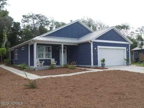 114 Evergreen Lane, Pine Knoll Shores, NC 28512