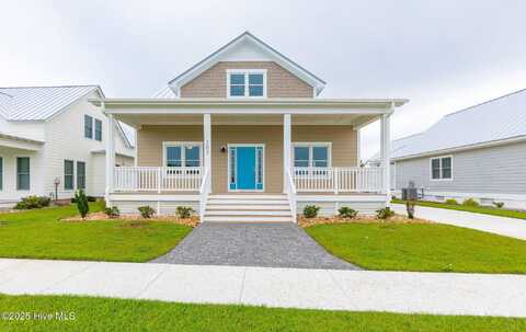 203 Villagers Way, Swansboro, NC 28584