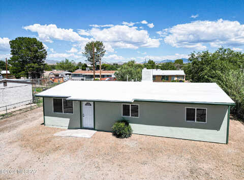 N Scott Street, Benson, AZ 85602