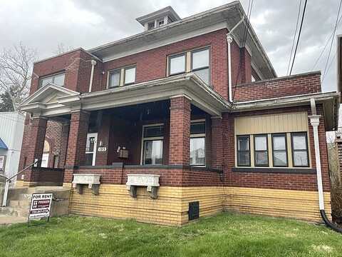 9Th St, Monaca, PA 15061