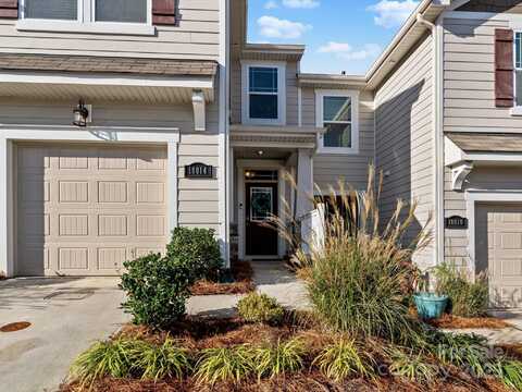 18014 Pear Hawthorne Drive, Huntersville, NC 28078