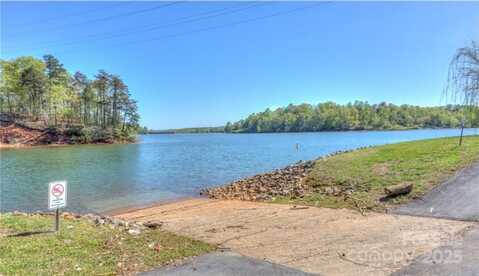 139/145 Oak Point Lane, Stony Point, NC 28678