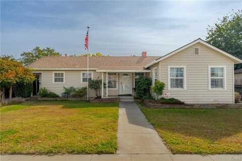 413 Riverside Avenue, Chowchilla, CA 93610