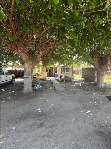 474 Douglas Street N, Porterville, CA 93257