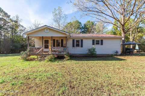 890 Kyle Road, Huntingdon, TN 38344