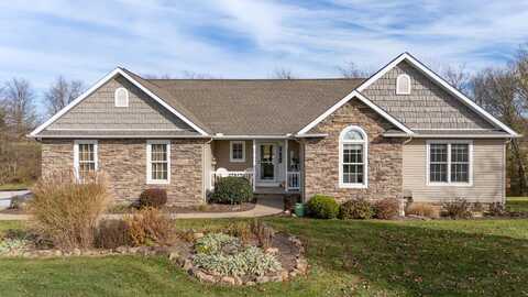 2343 N Apple Creek Road Road, Wooster, OH 44691