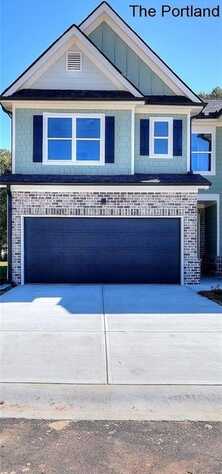 175 Crest Drive, Hartwell, GA 30643