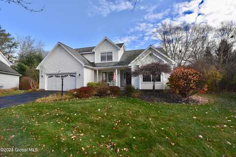 10 Flying Dutchman Way, Saratoga Springs, NY 12866