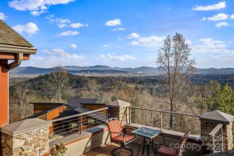 4 Chimney Crest Drive, Asheville, NC 28806