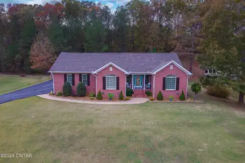 189 Yoshino Drive, Jackson, TN 38301