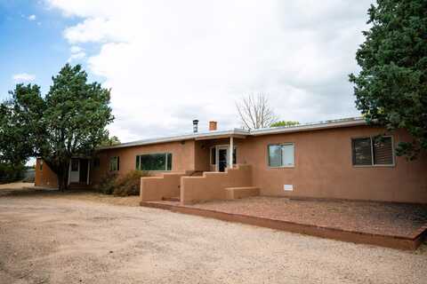 605 Armenta Street, Santa Fe, NM 87505