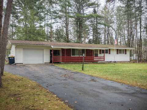 1418 CAPICH DR, Eagle River, WI 54521