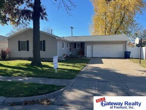 2505 OREGON Street, Fremont, NE 68025