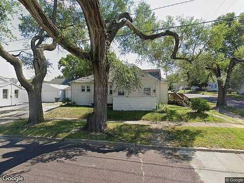 9Th, PEKIN, IL 61554
