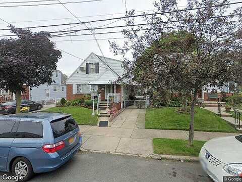 129Th, SOUTH OZONE PARK, NY 11420