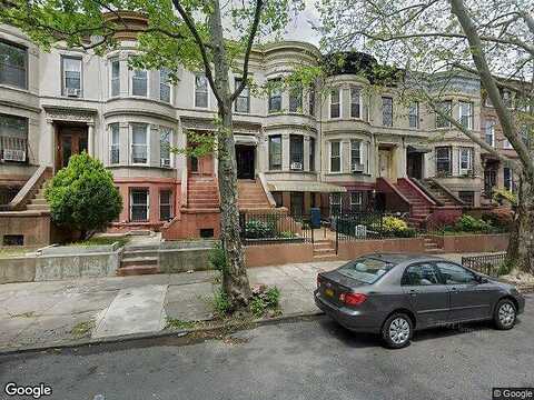 Macon, BROOKLYN, NY 11233