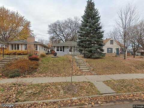 26Th, MINNEAPOLIS, MN 55417