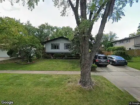 Ridgeview St ., Downers Grove, IL 60516