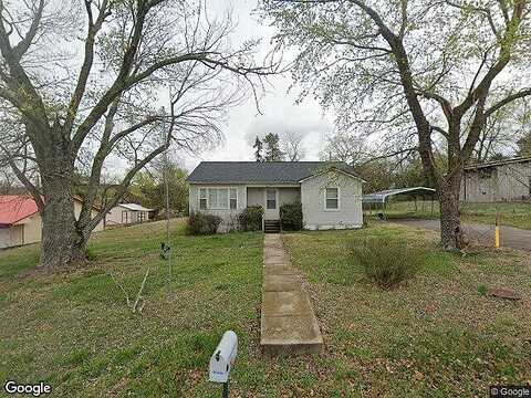 Circle, BERRYVILLE, AR 72616