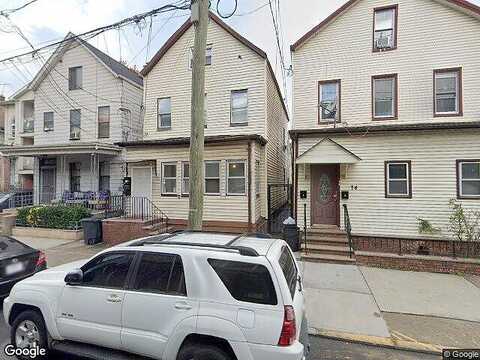 4Th St, ELIZABETH, NJ 07206