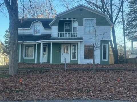 231 W Todd Avenue, Reed City, MI 49677